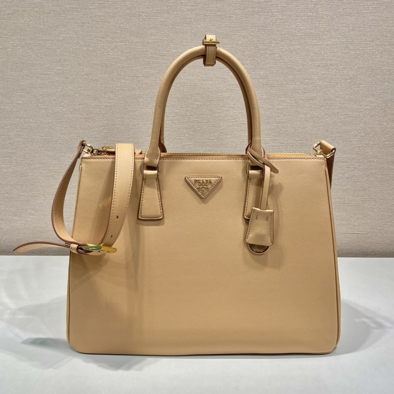 Pra*a top handle bags